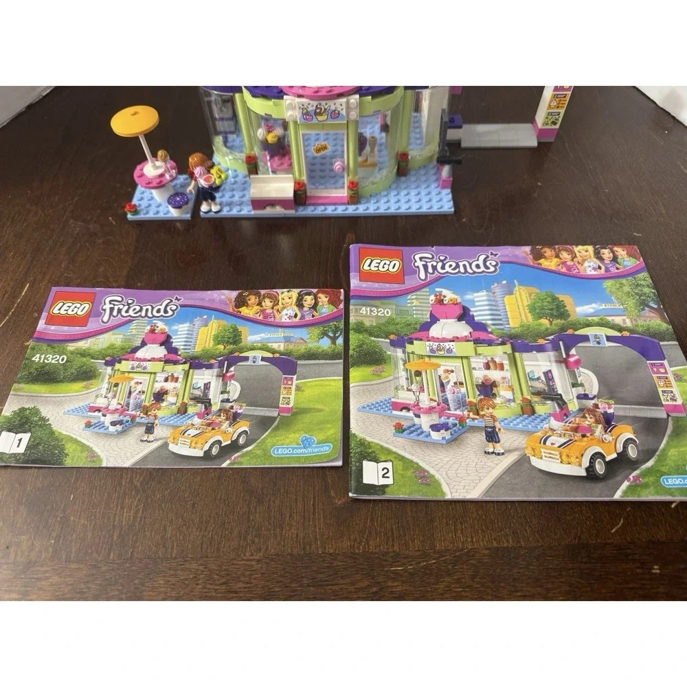 LEGO Friends 41320 Frozen Yogurt Shop w/ Box & Manuals - Missing Olivia & Car